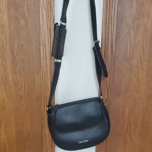 Calvin Klein Elegant Black Crossbody Bag